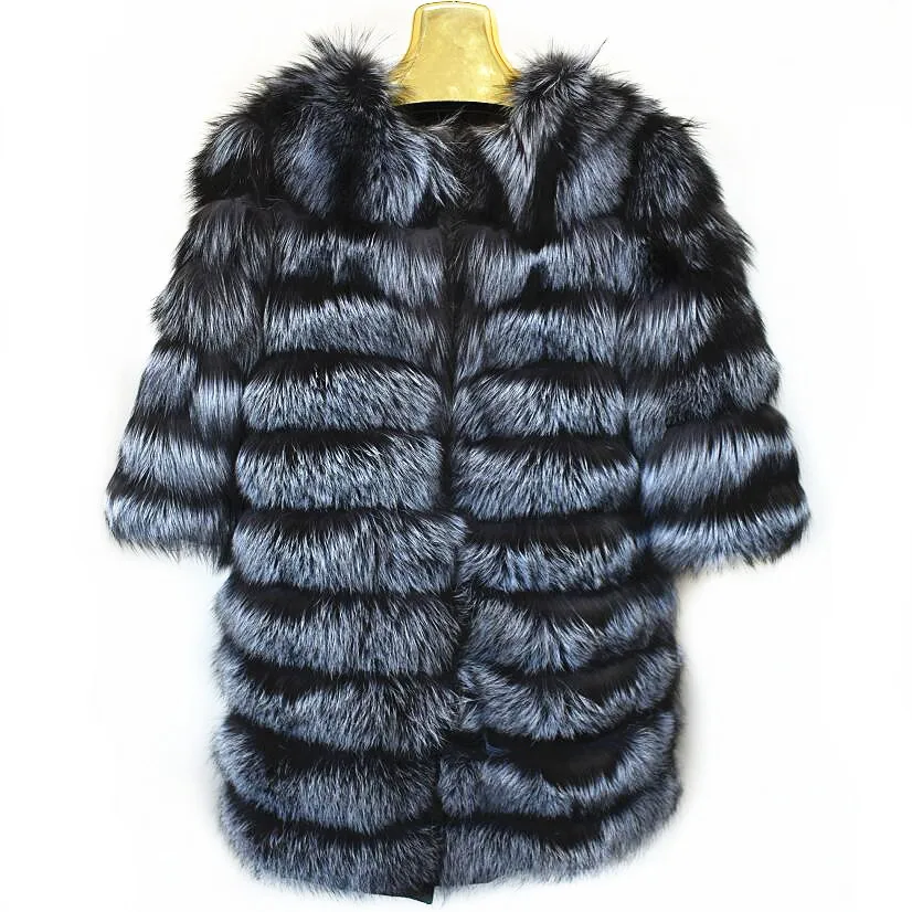 2021 real fox fur coat ladies silver fox short-sleeved jacket detachable deformation vest fashion luxury thick warm jacket jacke
2021 real fox fur coat ladies silver fox short-sleeved jacket detachable deformation vest fashion luxury thick warm jacket jacke