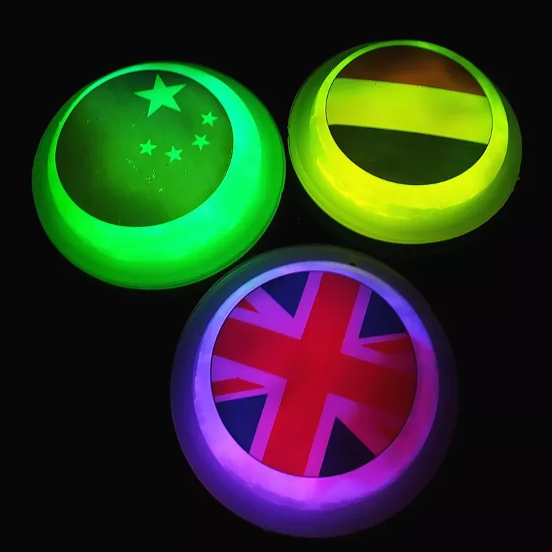 6.5*7.5*1.5cm Luminous badge color printing national led flag series logo customized Christmas National Day luminous badge
6.5*7.5*1.5cm Luminous badge color printing national led flag series logo customized Christmas National Day luminous badge