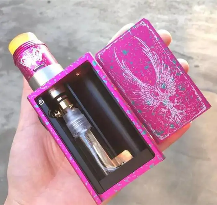 New design Fire Phoenix Squonker Box Mod with 4ml Juice Storage Glass Bottle Bottom Feed 18650 Battery Mechanical Mod
New design Fire Phoenix Squonker Box Mod with 4ml Juice Storage Glass Bottle Bottom Feed 18650 Battery Mechanical Mod