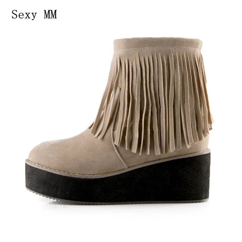 Autumn Winter Warm Plush Wedges Height Increasing Ankle Boots Women Shoes Short Boots Plus Size 34-40.41,42,43
Autumn Winter Warm Plush Wedges Height Increasing Ankle Boots Women Shoes Short Boots Plus Size 34-40.41,42,43