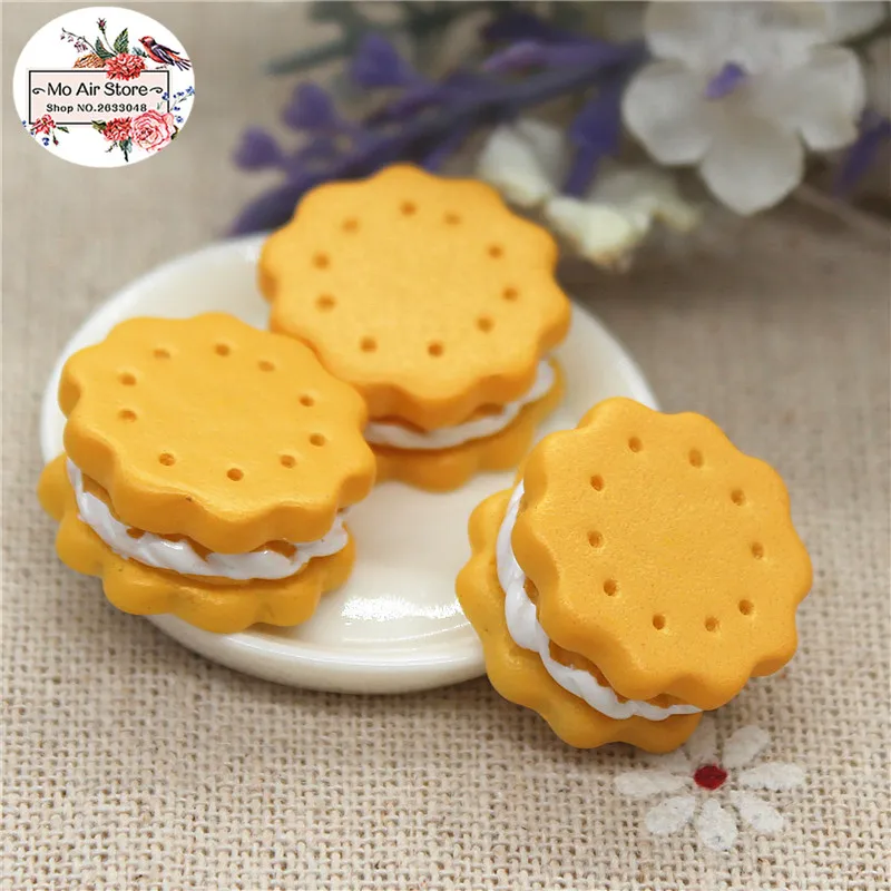 10PCS Sandwich Biscuit Dessert Resin Flat back Cabochon Miniature Food Art Supply Decoration Charm
10PCS Sandwich Biscuit Dessert Resin Flat back Cabochon Miniature Food Art Supply Decoration Charm