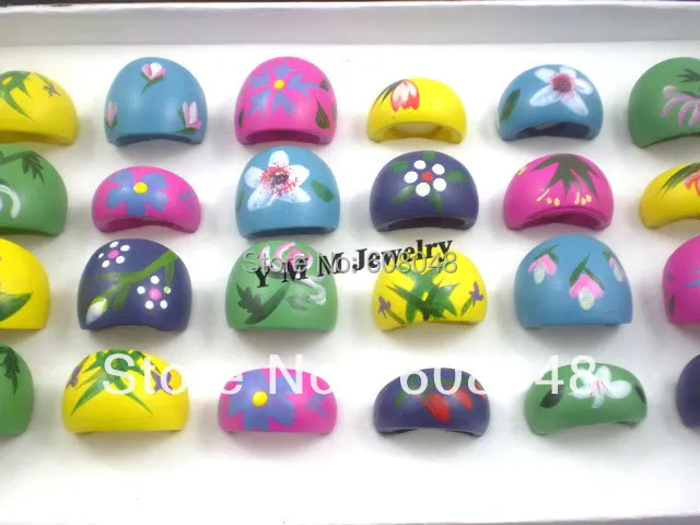 Fashion Chinese Style Exaggerated Wood Rings Painted Flower Rings Mix Color Mix Size 50pcs Wholesale Free Shipping
Fashion Chinese Style Exaggerated Wood Rings Painted Flower Rings Mix Color Mix Size 50pcs Wholesale Free Shipping