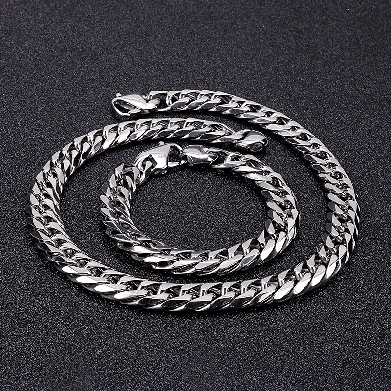 1pcs Chunky Huge 15mm wide Cool Mens Fashion jewelry stainless steel Polished curb link chain necklace Lenght 8.5''-40'' choose
1pcs Chunky Huge 15mm wide Cool Mens Fashion jewelry stainless steel Polished curb link chain necklace Lenght 8.5''-40'' choose