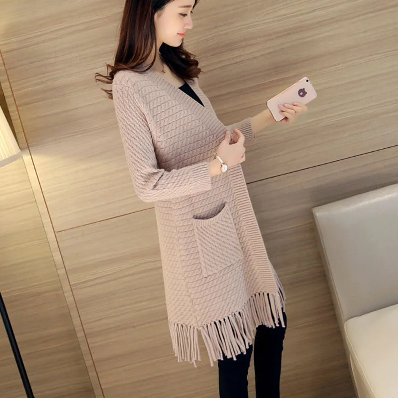 2018 New Autumn Women Midi Long Cardigans Casual Tassel Knitted Cardigan Jacket Ladies Pockets Sweater Coat Outwear Tops AB916
2018 New Autumn Women Midi Long Cardigans Casual Tassel Knitted Cardigan Jacket Ladies Pockets Sweater Coat Outwear Tops AB916