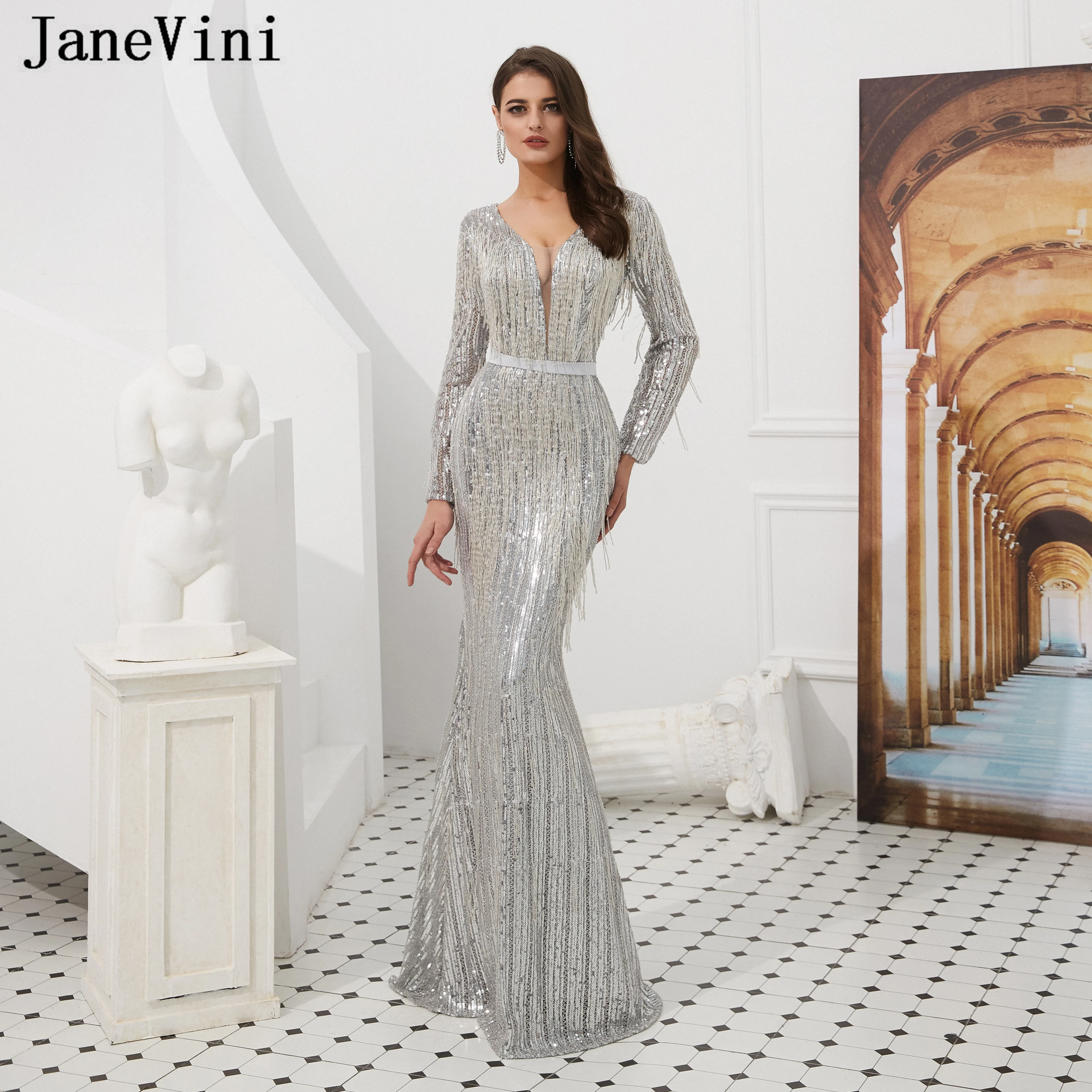 JaneVini Luxury Crystal Long Sleeves Mermaid Evening Dresses 2019 Sexy Deep V Neck Beaded Tassels Sparkle Sequined Silver Dress
JaneVini Luxury Crystal Long Sleeves Mermaid Evening Dresses 2019 Sexy Deep V Neck Beaded Tassels Sparkle Sequined Silver Dress