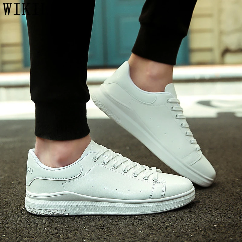 White Shoes Men Leather Mens Casual Shoes Hot Sale Men Sneakers Luxury Brand Designer Shoes Men High Quality Chaussure Homme
White Shoes Men Leather Mens Casual Shoes Hot Sale Men Sneakers Luxury Brand Designer Shoes Men High Quality Chaussure Homme