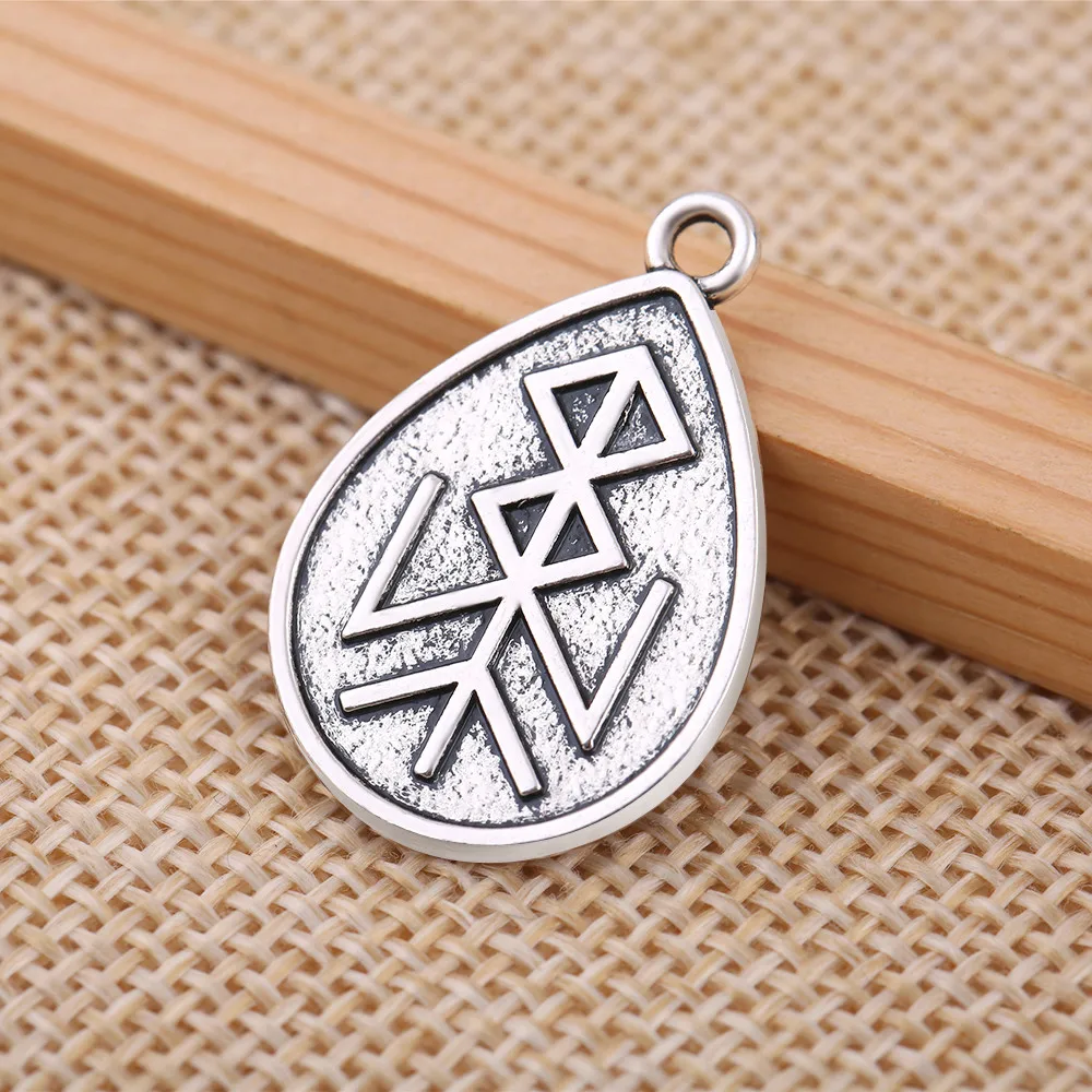 LIKGREAT Vintage Scandinavian Norse Runes Letter Charms for Jewelry Making Antique Oval Water Drop Pendant for Necklace
LIKGREAT Vintage Scandinavian Norse Runes Letter Charms for Jewelry Making Antique Oval Water Drop Pendant for Necklace