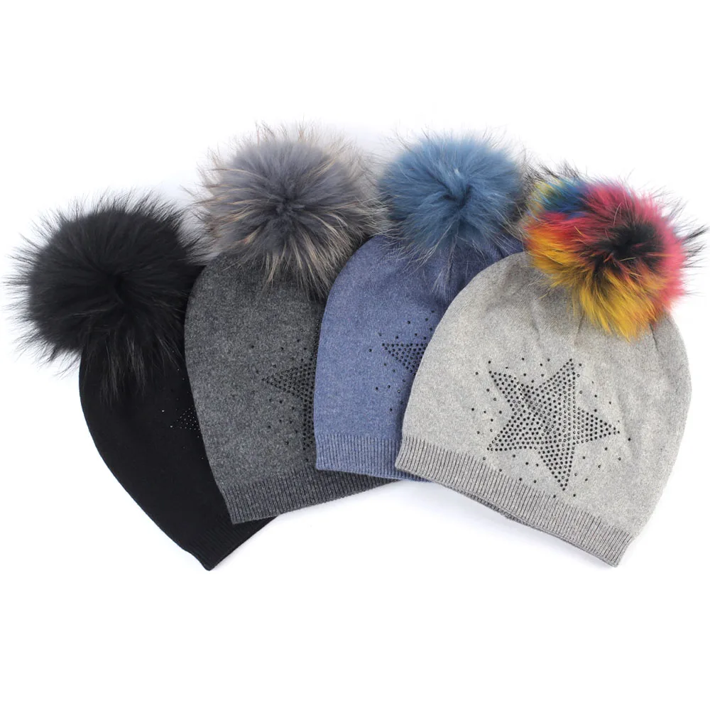 Geebro Women's Cashmere Beanie Hat with Raccoon Fur Pompom Winter Knitted Warm Slouchy Beanie Female Star Rhinestones Skullies
Geebro Women's Cashmere Beanie Hat with Raccoon Fur Pompom Winter Knitted Warm Slouchy Beanie Female Star Rhinestones Skullies