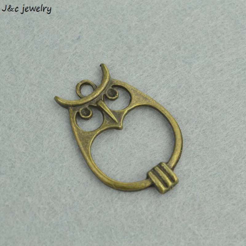 10pcs Metal Charms Antique Bronze owl Charms Pendant Jewelry Making Bracelet Necklace DIY 35*23mm D114
10pcs Metal Charms Antique Bronze owl Charms Pendant Jewelry Making Bracelet Necklace DIY 35*23mm D114