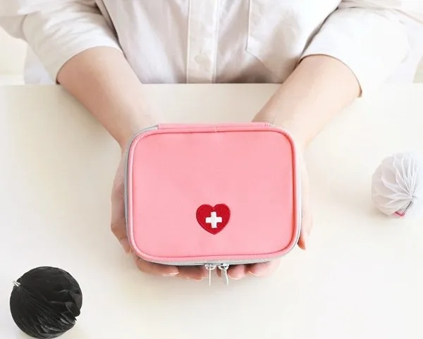 Portable Outdoor First Aid Kit Practical Household Storage Bag 13*10*4cm Carry Love Heart Small Drug Packet Tool | Инструменты