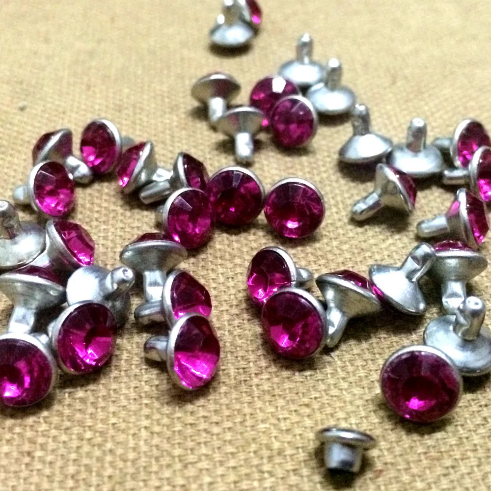New 100Pcs/Lot 8mm Fuchsia Acrylic Crystals Rhinestone Rivets Silver Nailhead Spots Fuschia Studs Fit For Shoes Belt DIY
New 100Pcs/Lot 8mm Fuchsia Acrylic Crystals Rhinestone Rivets Silver Nailhead Spots Fuschia Studs Fit For Shoes Belt DIY