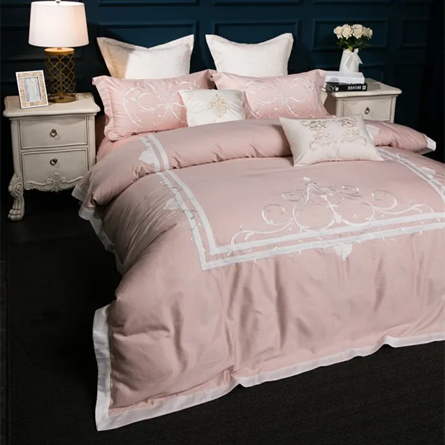 100% Egyptian Cotton Embroidered Luxury Royal Bedding Set 4/6Pcs King Queen Duvet Cover Bed Sheet set Decorative Pillowcase pink
100% Egyptian Cotton Embroidered Luxury Royal Bedding Set 4/6Pcs King Queen Duvet Cover Bed Sheet set Decorative Pillowcase pink