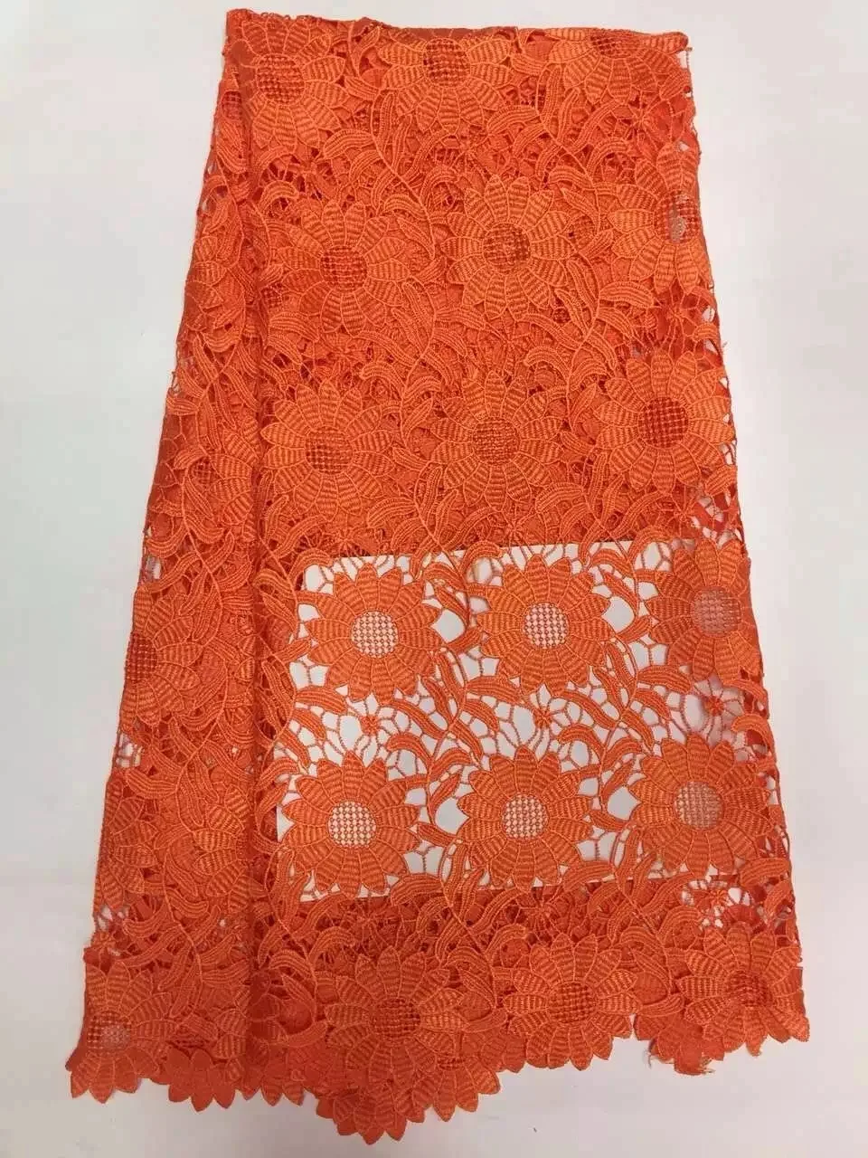 2017 African Lace Fabric Hot Sell New Arrival African Cord Lace Guipure Lace Fabric White High Quality free shipping K-R666B
2017 African Lace Fabric Hot Sell New Arrival African Cord Lace Guipure Lace Fabric White High Quality free shipping K-R666B