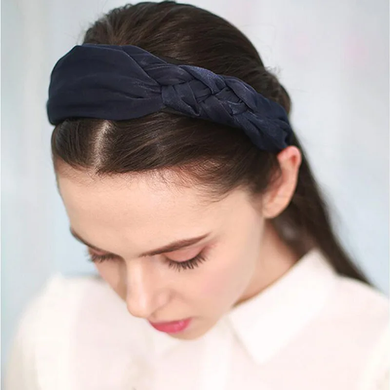 1pcs 2018 Women Headband Head Scarf Girls Hairband Chinese Knot Nuts Headband Elastic Twist Turban Headwrap Hair Accessories
1pcs 2018 Women Headband Head Scarf Girls Hairband Chinese Knot Nuts Headband Elastic Twist Turban Headwrap Hair Accessories