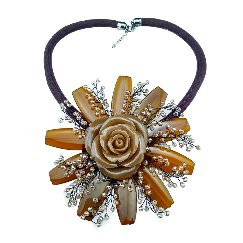 Hyperbole style girls pendant necklace agates crystal resin flower pendant original handmade woman accessories daily jewlry
Hyperbole style girls pendant necklace agates crystal resin flower pendant original handmade woman accessories daily jewlry