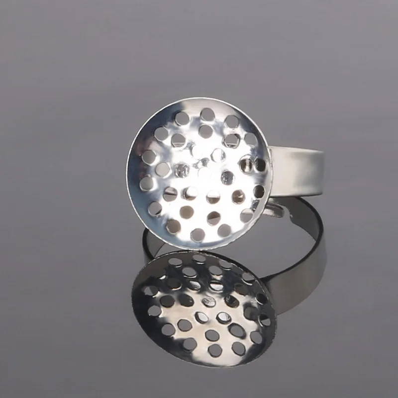 Wholesale 20Pcs/lot Open Ring Circle With Pad Adjusted Flat Ring Base 19mm Rhodium Plated For Jewelry Making
Wholesale 20Pcs/lot Open Ring Circle With Pad Adjusted Flat Ring Base 19mm Rhodium Plated For Jewelry Making