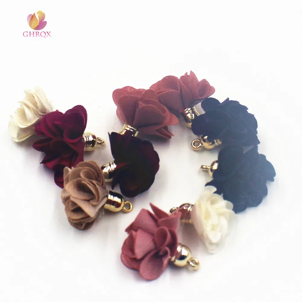 Jewelry accessories Small petal flower tassel DIY Jewelry Making Findings Flowers pendant tassels/earrings accessories 5 pcs
Jewelry accessories Small petal flower tassel DIY Jewelry Making Findings Flowers pendant tassels/earrings accessories 5 pcs