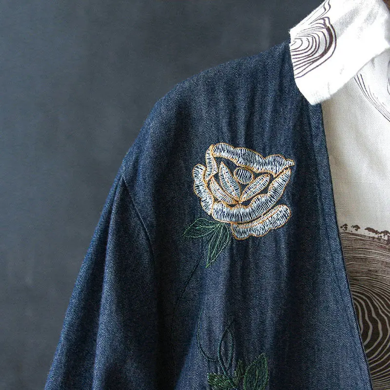 Retro Denim Long Embroidered Windbreaker 2019 Spring Autumn New Loose Large Size Cardigan Coat Female Cotton Jeans Jacket f1350
Retro Denim Long Embroidered Windbreaker 2019 Spring Autumn New Loose Large Size Cardigan Coat Female Cotton Jeans Jacket f1350