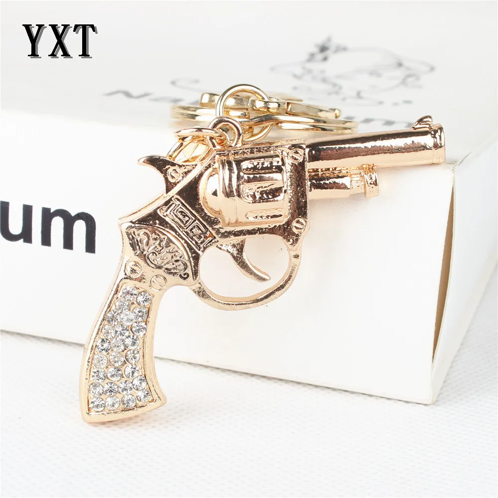 Fashion Pistol Gun Handgun New Crystal Rhinestone Charm Pendant Purse Bag Car Key Ring Chain Creative Gift
Fashion Pistol Gun Handgun New Crystal Rhinestone Charm Pendant Purse Bag Car Key Ring Chain Creative Gift