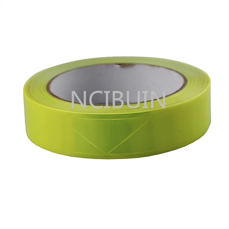 2meter 25mm Yellow Lime Gloss REFLECTIVE TAPE PVC Garment Accessories Sew on Tape 25mm(1") V25-2
2meter 25mm Yellow Lime Gloss REFLECTIVE TAPE PVC Garment Accessories Sew on Tape 25mm(1") V25-2