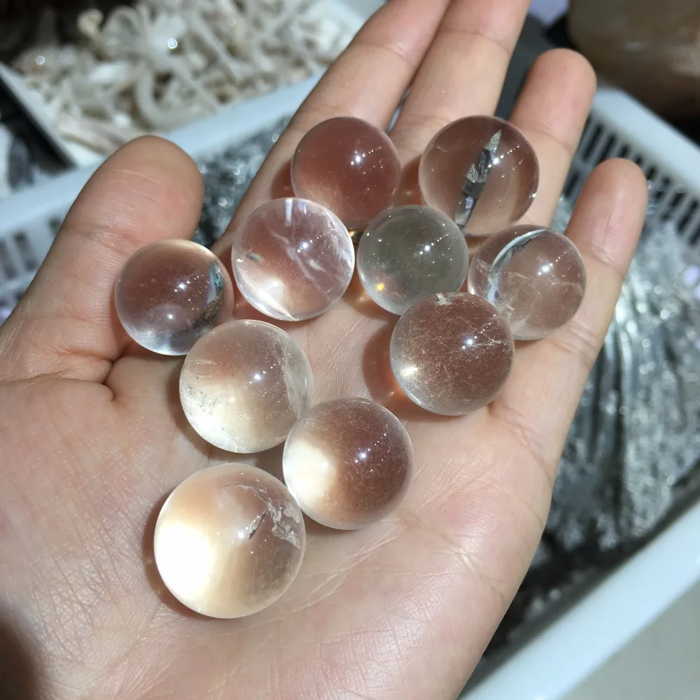 10pcs 17-20mm cute size natural clear quartz crystal ball reiki healing crystals gemstone sphere as pocket lucky stone wholesale
10pcs 17-20mm cute size natural clear quartz crystal ball reiki healing crystals gemstone sphere as pocket lucky stone wholesale