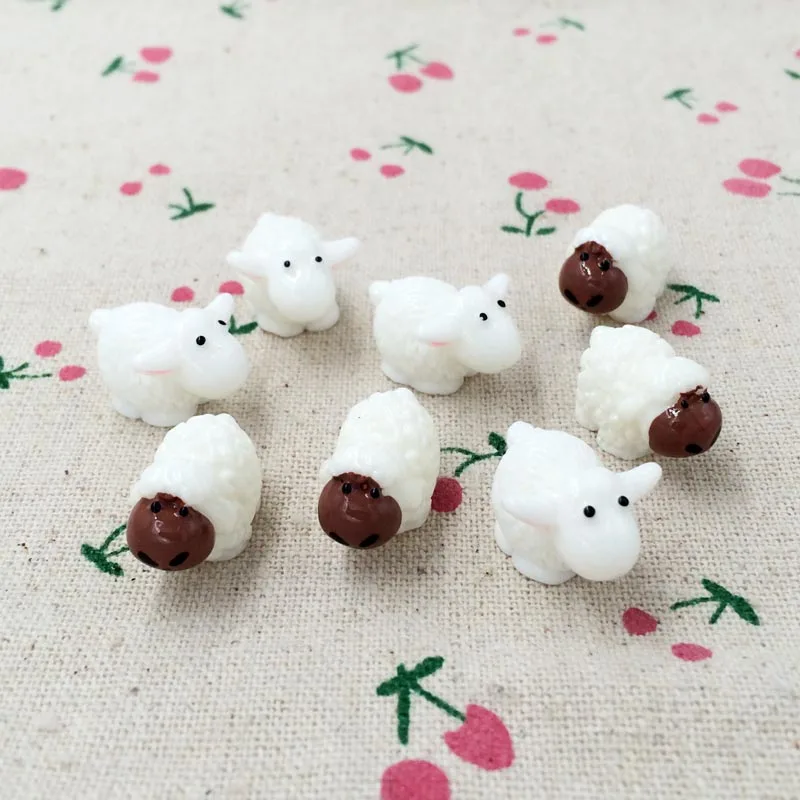 10 Pieces 3D Resin Sheep Decoration Mini Fairy Garden Miniatures Terrarium Figurines DIY Craft Accessories Ornaments 15*20mm
10 Pieces 3D Resin Sheep Decoration Mini Fairy Garden Miniatures Terrarium Figurines DIY Craft Accessories Ornaments 15*20mm