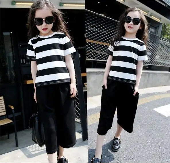 2022 Summer Children's Clothes Girls Sets Striped Short Sleeve Kids Girl Suits For Girls Set T-shirt + Wide Leg Pants 2 Pieces
2022 Summer Children's Clothes Girls Sets Striped Short Sleeve Kids Girl Suits For Girls Set T-shirt + Wide Leg Pants 2 Pieces