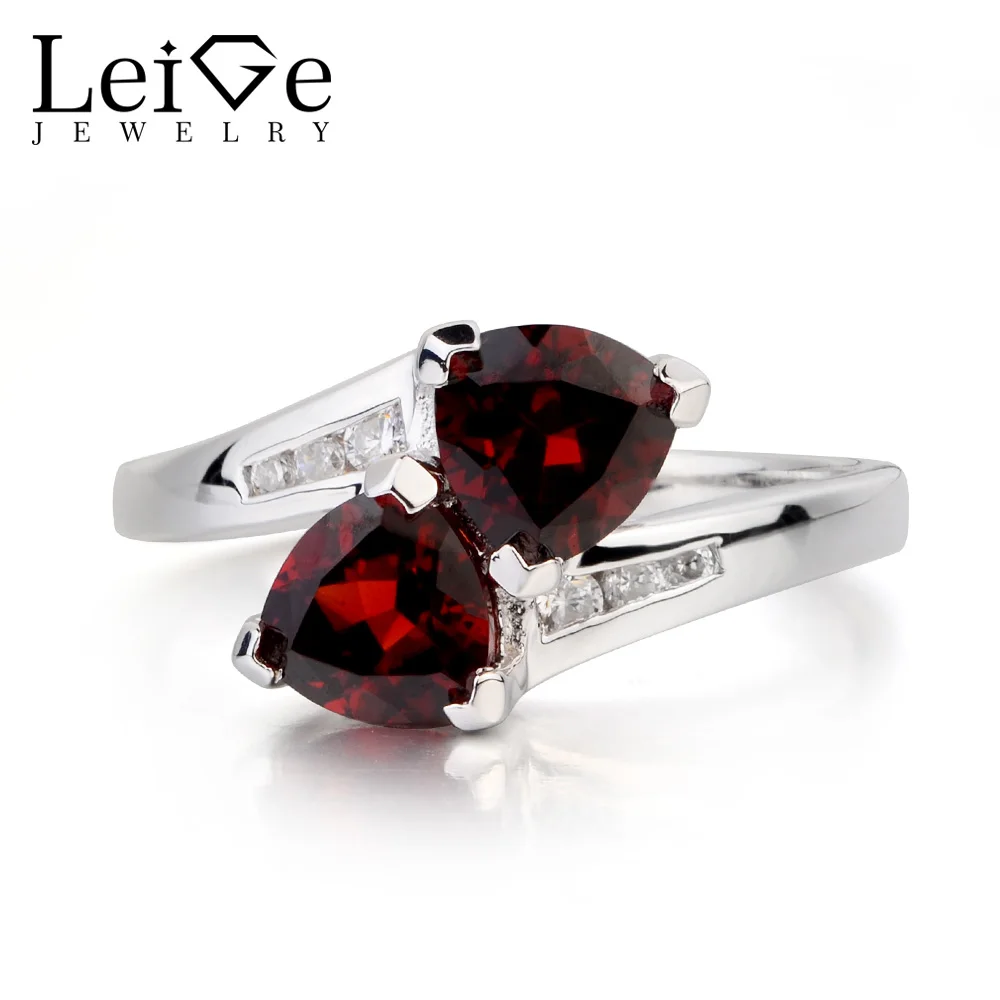 Leige Jewelry Natural Red Garnet Ring Anniversary Ring January Birthstone Trillion Cut Red Gemstone 925 Sterling Silver Ring
Leige Jewelry Natural Red Garnet Ring Anniversary Ring January Birthstone Trillion Cut Red Gemstone 925 Sterling Silver Ring