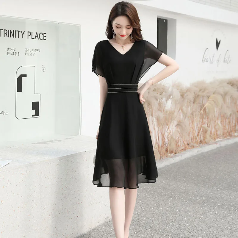 Women Spring Summer Style Chiffon A-Line Dresses Lady Casual Short Sleeve V-Neck Chiffon A-Line Dress Vestidos SS109
Women Spring Summer Style Chiffon A-Line Dresses Lady Casual Short Sleeve V-Neck Chiffon A-Line Dress Vestidos SS109