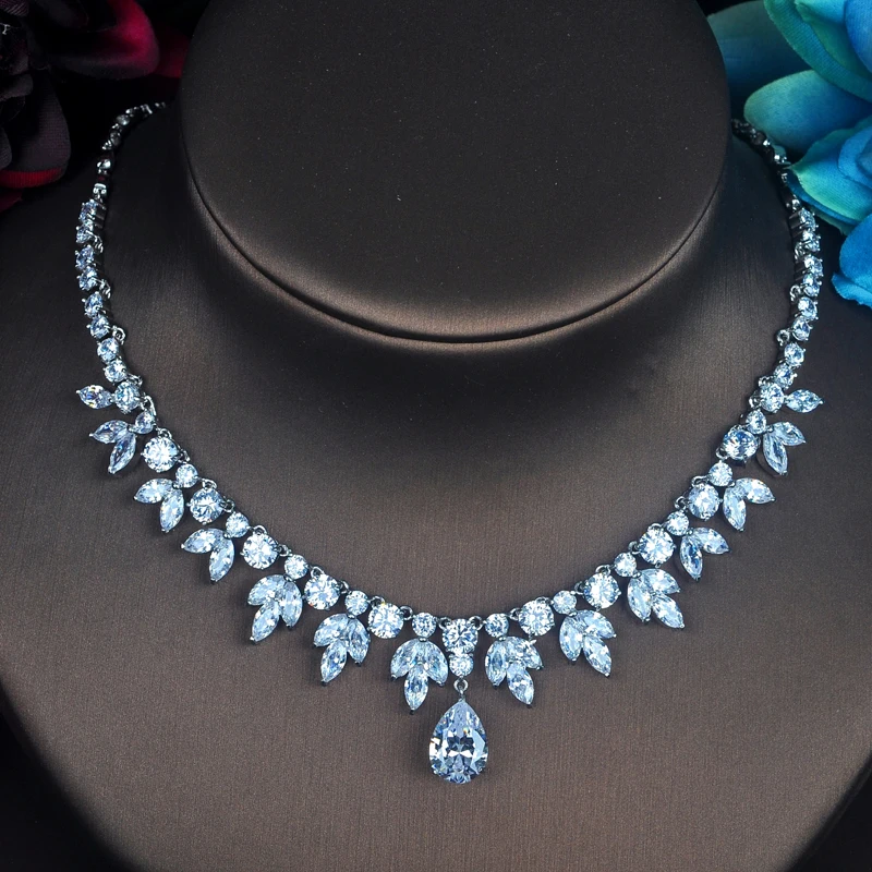 HIBRIDE Luxury Design Water Drop Pear Cut Necklace /Pendant Earrings Cubic Zirconia Women Bridal Jewelry Sets N-164
HIBRIDE Luxury Design Water Drop Pear Cut Necklace /Pendant Earrings Cubic Zirconia Women Bridal Jewelry Sets N-164
