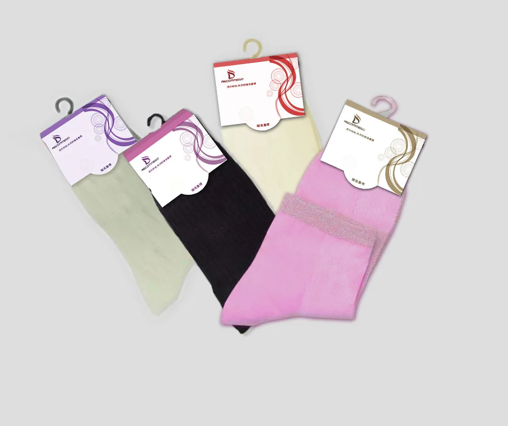 customized clothing/bags/jewelry garment paper printing/printed price hang tag/swing tags paper labels personal brand name tag
customized clothing/bags/jewelry garment paper printing/printed price hang tag/swing tags paper labels personal brand name tag