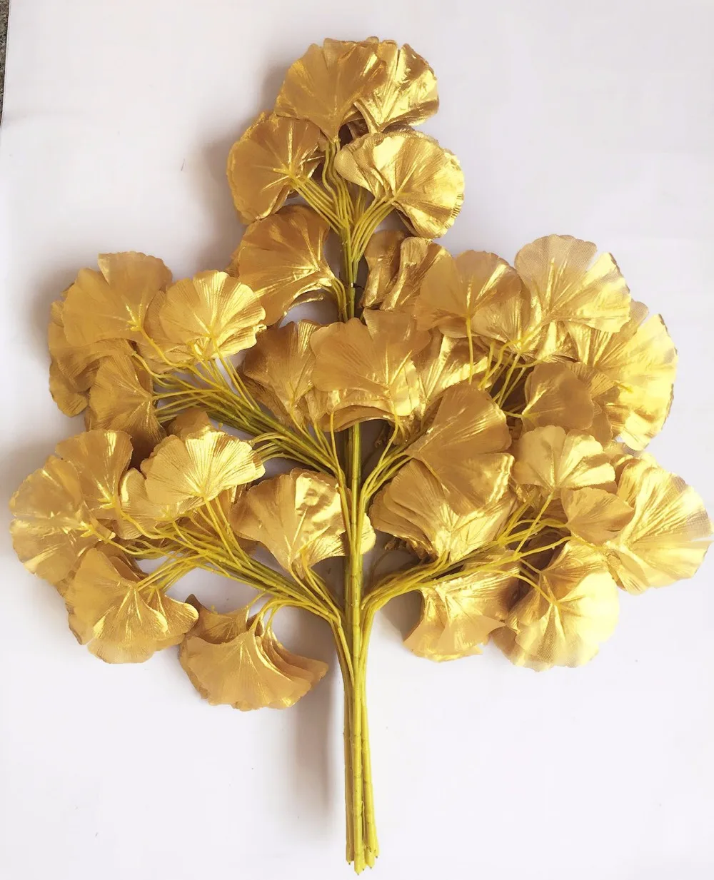 504 Pcs New White Wedding Props Road Flower Stage Background Decoration Flower White Artificial Ginkgo Biloba White Leaves
504 Pcs New White Wedding Props Road Flower Stage Background Decoration Flower White Artificial Ginkgo Biloba White Leaves