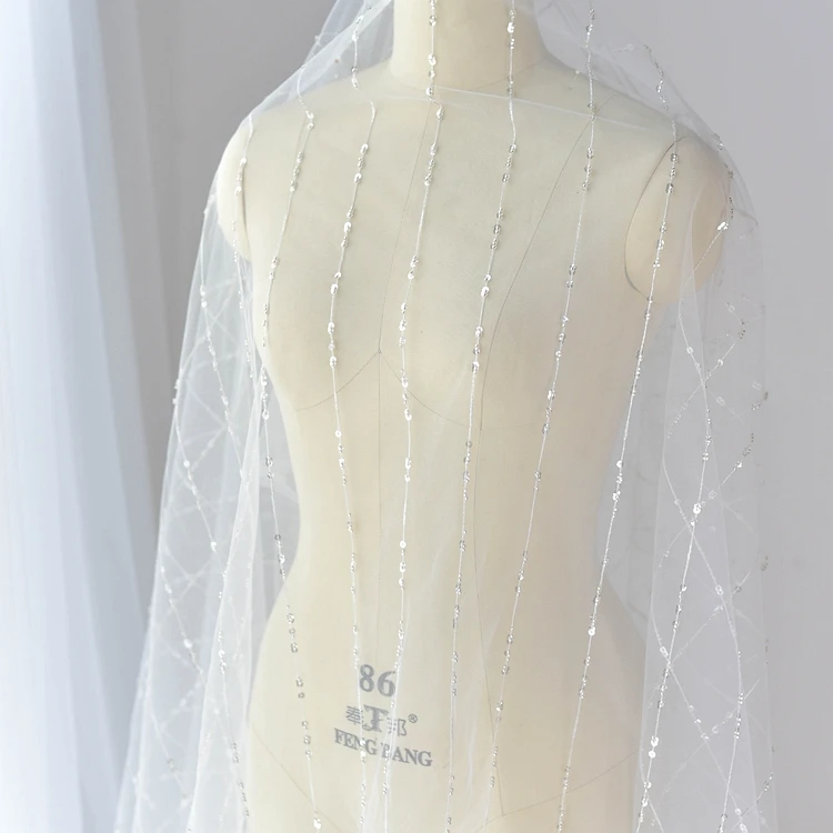 New arrival 130cm*1meter sparkle sequin beaded embroidery lace fabrics high-end wedding dress decoration mesh fabric
New arrival 130cm*1meter sparkle sequin beaded embroidery lace fabrics high-end wedding dress decoration mesh fabric