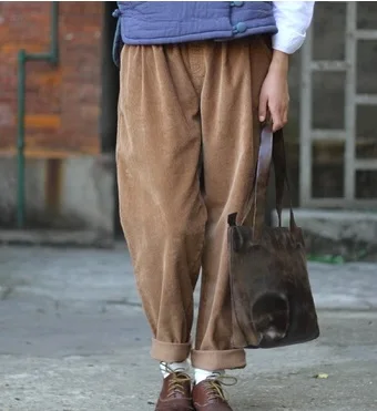 New product release in the winter of 2016, the original design loose big yards corduroy casual women's haroun pants
New product release in the winter of 2016, the original design loose big yards corduroy casual women's haroun pants