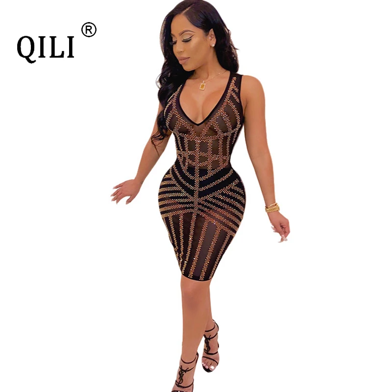 QILI Women Diamonds Mesh Dress Sexy See Through Sleeveless V-neck Bodycon Dresses Striped Rhinestone Elegant Party Dress
QILI Women Diamonds Mesh Dress Sexy See Through Sleeveless V-neck Bodycon Dresses Striped Rhinestone Elegant Party Dress