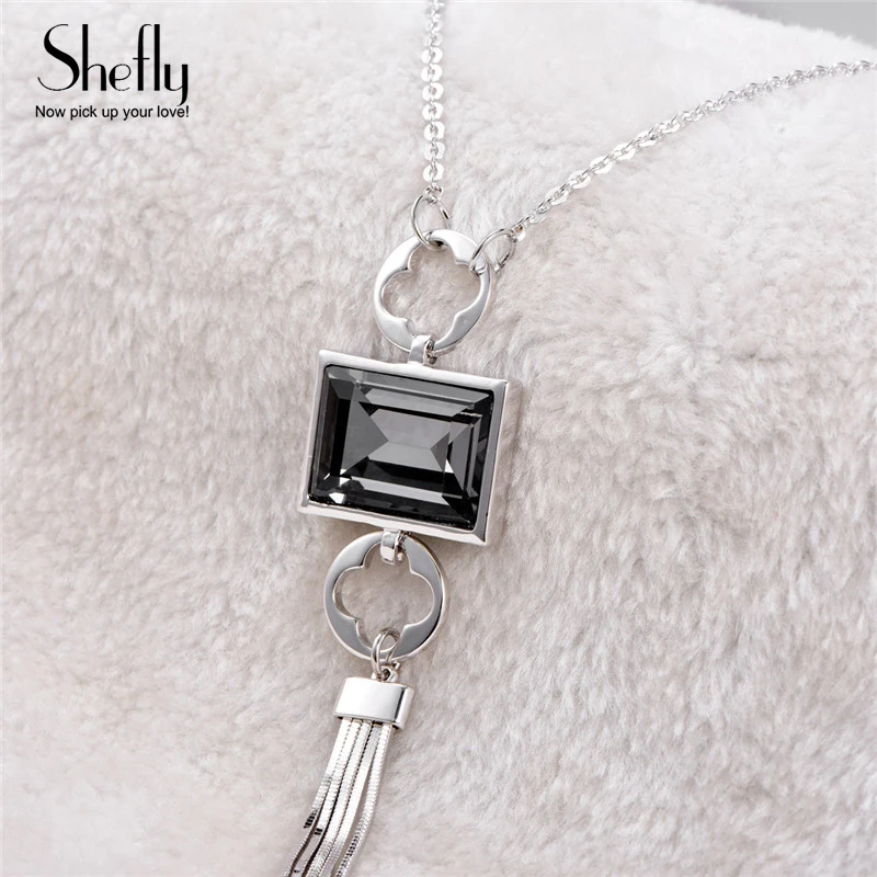 Rhinestone Square Pendant Necklace for Women Luxury Statement Jewellery 2020 Fashion Long Necklace Clover Tassel Sweater Chain
Rhinestone Square Pendant Necklace for Women Luxury Statement Jewellery 2020 Fashion Long Necklace Clover Tassel Sweater Chain