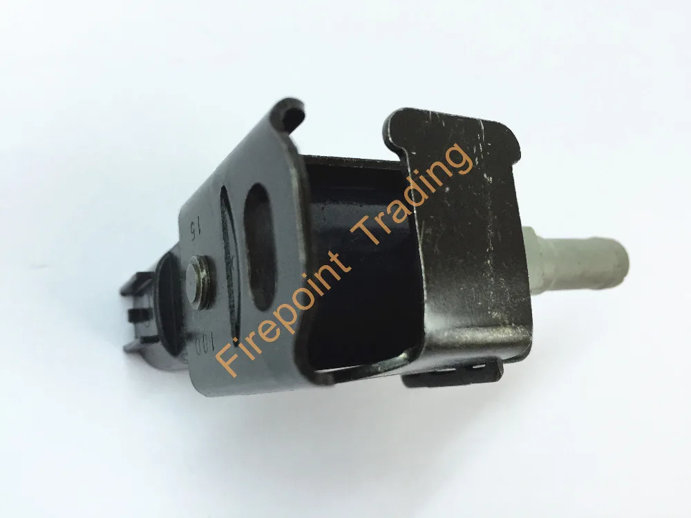 Для вакуумного переключателя T0yota Highlander в сборе OEM 25860-28030 136200-2360 | Автомобили и