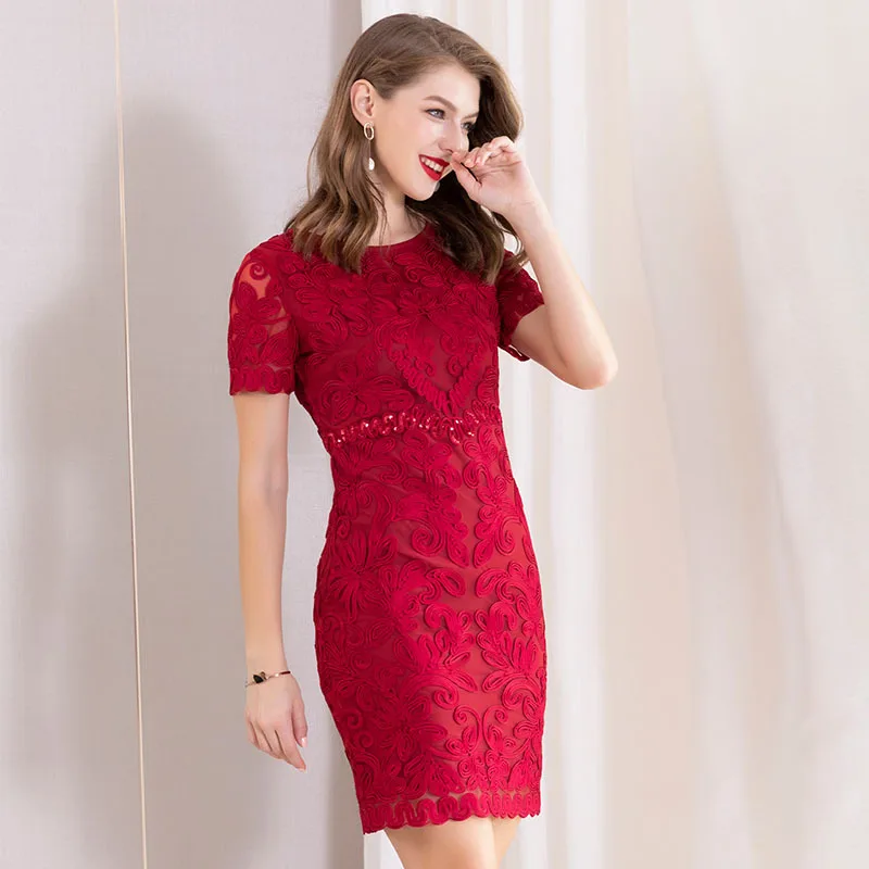 XXXL Dress Vestidos 2019 Summer Fashion Party Cocktail Women Dresses O-Neck Allover Appliques Embroidery Dress Blue Red Pink
XXXL Dress Vestidos 2019 Summer Fashion Party Cocktail Women Dresses O-Neck Allover Appliques Embroidery Dress Blue Red Pink