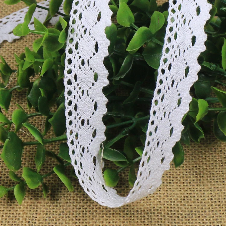 20yards white beige Cotton Lace Trim fabric Handmade Craft DIY dress skirt Hat Tablecloth Apparel Sewing decorate Accessories
20yards white beige Cotton Lace Trim fabric Handmade Craft DIY dress skirt Hat Tablecloth Apparel Sewing decorate Accessories