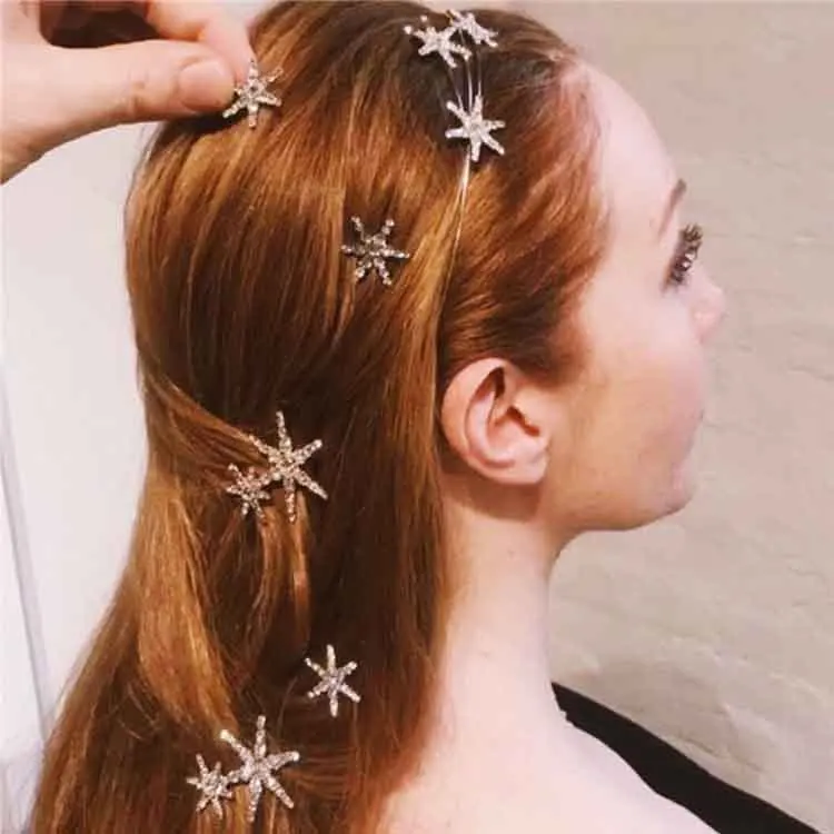 Korea Fashion Party Crystal Hairslide Rhinestone Hairclip Shiny Star Snowflake Shape Hairpin Hair Accessories for Women Headwear
Korea Fashion Party Crystal Hairslide Rhinestone Hairclip Shiny Star Snowflake Shape Hairpin Hair Accessories for Women Headwear