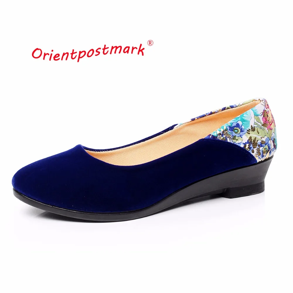 New Chinese Cloth Shoes Elegant Wedges Print Flower Women Wedges Shoes Women Ballet Shoes Boat Shoe Oversize OrientPostMark
New Chinese Cloth Shoes Elegant Wedges Print Flower Women Wedges Shoes Women Ballet Shoes Boat Shoe Oversize OrientPostMark