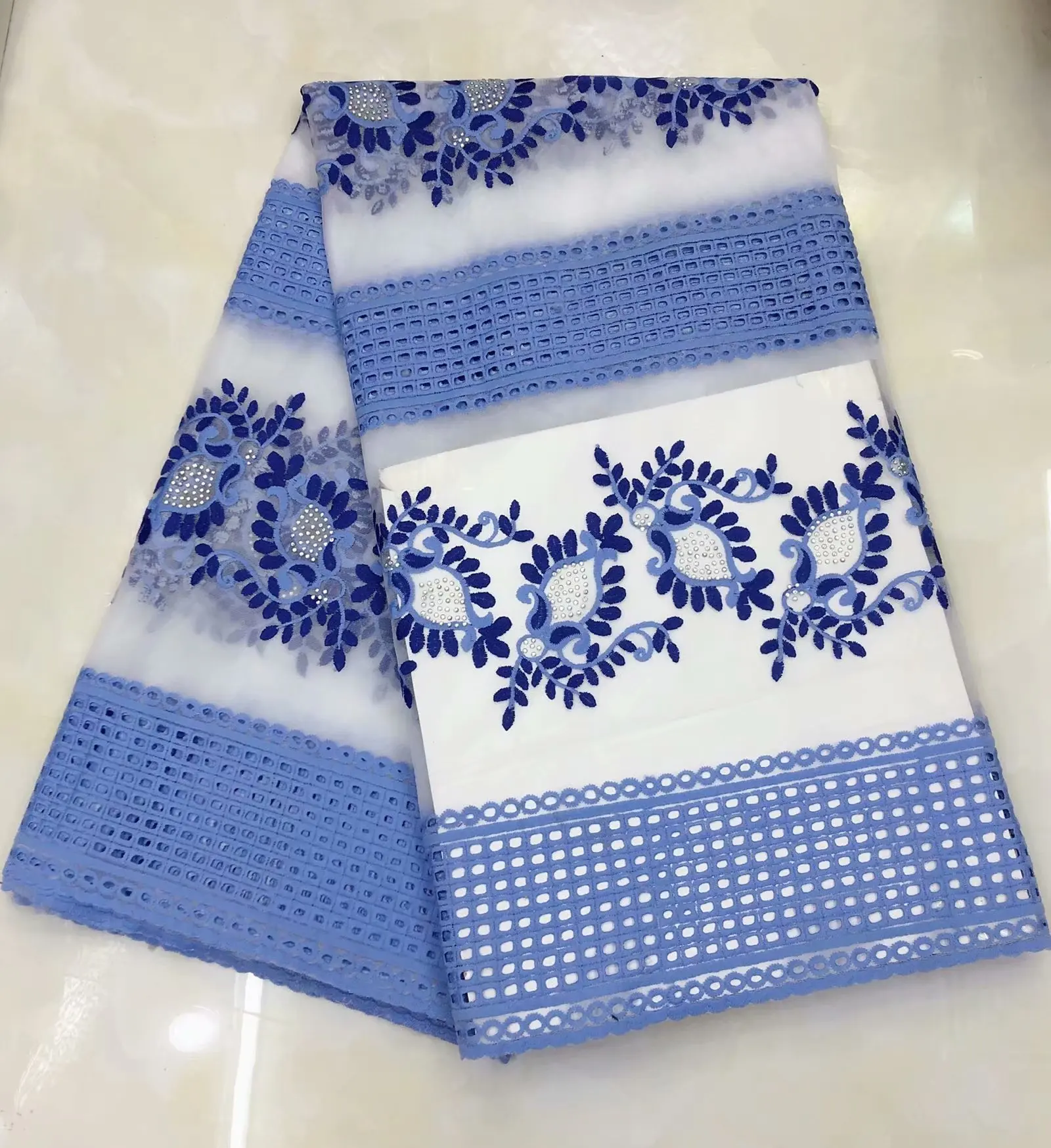 BEAUTIFICAL Exclusive french lace Nigerian polyester lace fabrics french lace embroidery lace ML34N133
BEAUTIFICAL Exclusive french lace Nigerian polyester lace fabrics french lace embroidery lace ML34N133