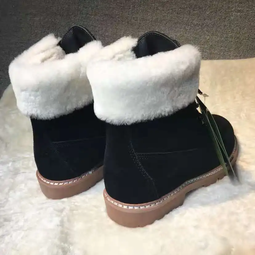 Fashion Women Ankle Boots High Quality Suede Leather Woman Shoes Round Toe Rubber Winter Flats Warm Wool Fur Snow Martin Boots
Fashion Women Ankle Boots High Quality Suede Leather Woman Shoes Round Toe Rubber Winter Flats Warm Wool Fur Snow Martin Boots