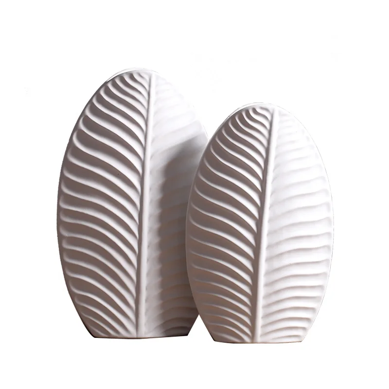 Europe ceramic Vase Crafts creative Figurines & Miniatures Morden TV ark Furnishing Articles fashion Home Decor wedding gifts
Europe ceramic Vase Crafts creative Figurines & Miniatures Morden TV ark Furnishing Articles fashion Home Decor wedding gifts