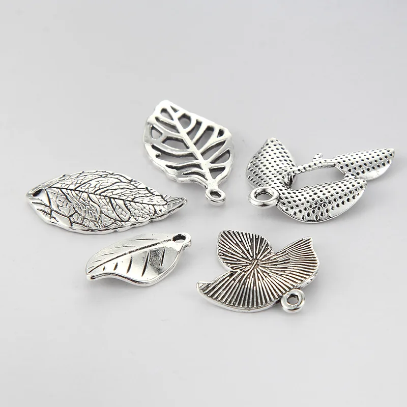 New 100pcs Ancient Silver Leaf Pendant Fashion Charm Jewelry Accessories Diy Necklace Bracelet Earrings Headdress Findings
