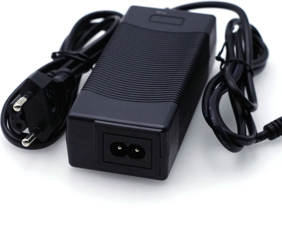 VariCore 25.2V 2A 6 String 18650 Lithium Battery Pack Charger 24V 2000mAh Polymer li-ion battery charger DC 5.5*2.1mm
VariCore 25.2V 2A 6 String 18650 Lithium Battery Pack Charger 24V 2000mAh Polymer li-ion battery charger DC 5.5*2.1mm