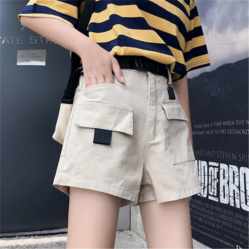 Women's Shorts Classic Vintage High Waist Wide Leg Sashes Female Caual Summer Pocket Shorts For Women 2019 fashion Harajuku New
Women's Shorts Classic Vintage High Waist Wide Leg Sashes Female Caual Summer Pocket Shorts For Women 2019 fashion Harajuku New