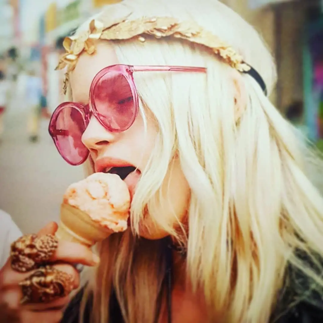 Солнцезащитные очки «кошачий глаз» для мужчин и женщин, роскошные дизайнерские винтажные Прозрачные солнечные очки конфетных цветов, боль...
Солнцезащитные очки «кошачий глаз» для мужчин и женщин, роскошные дизайнерские винтажные Прозрачные солнечные очки конфетных цветов, боль...