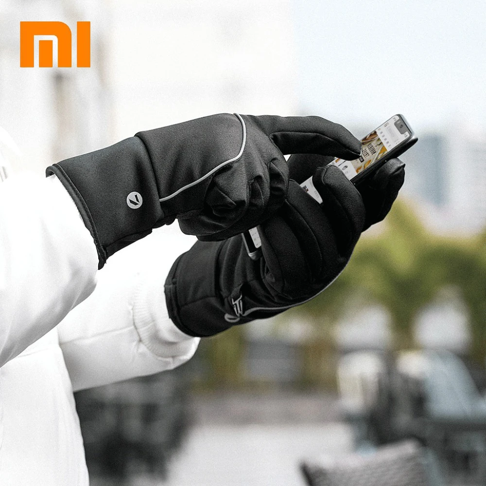 Original Xiaomi Qimian Capacitive Gloves touch screen glove for men and women Waterproof with Reflective Strip for night
Original Xiaomi Qimian Capacitive Gloves touch screen glove for men and women Waterproof with Reflective Strip for night