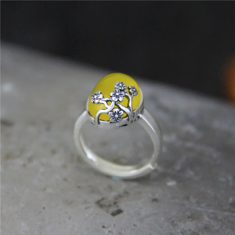 silver silver S990 silver natural topaz pulp ring Ms. Thai silver palace national wind restoring ancient ways ring
silver silver S990 silver natural topaz pulp ring Ms. Thai silver palace national wind restoring ancient ways ring